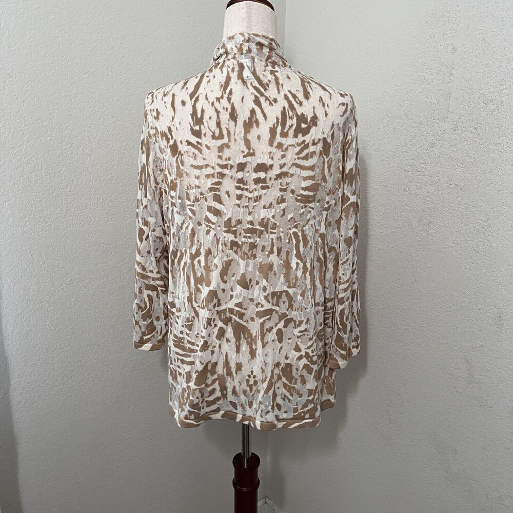 Chico’s Womens Open Front Cardigan Sz 2 (L) Sheer Leopard Print Tan Lightweight - Picture 4 of 7